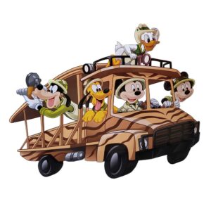 Character Prop Large Over 70cm to1.6m HIRE Ea